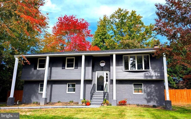 922 Petinot Pl, Stevensville