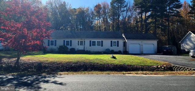 325 Larch Pl, Stevensville