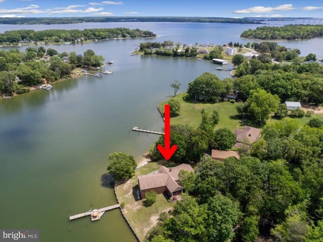 45216 Clarkes Landing Rd, Hollywood