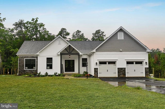 19103 Windsor, Drayden