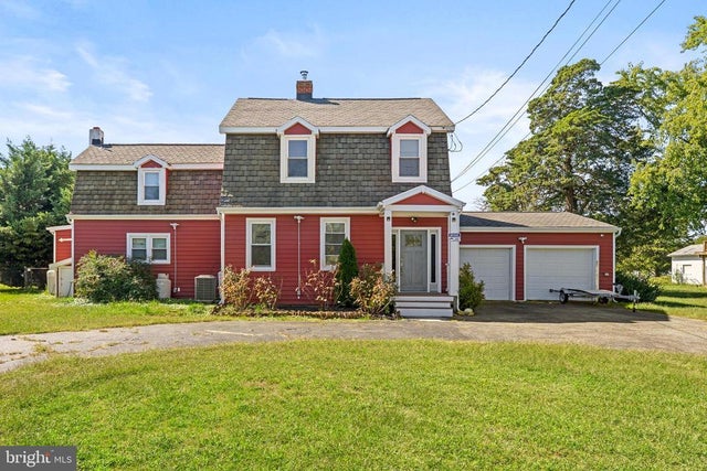 17203 Piney Point Rd, Piney Point