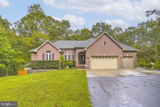 26284 White Tail Way, Mechanicsville