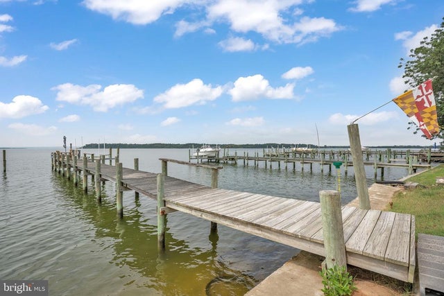 20798 Waterside Dr, Leonardtown