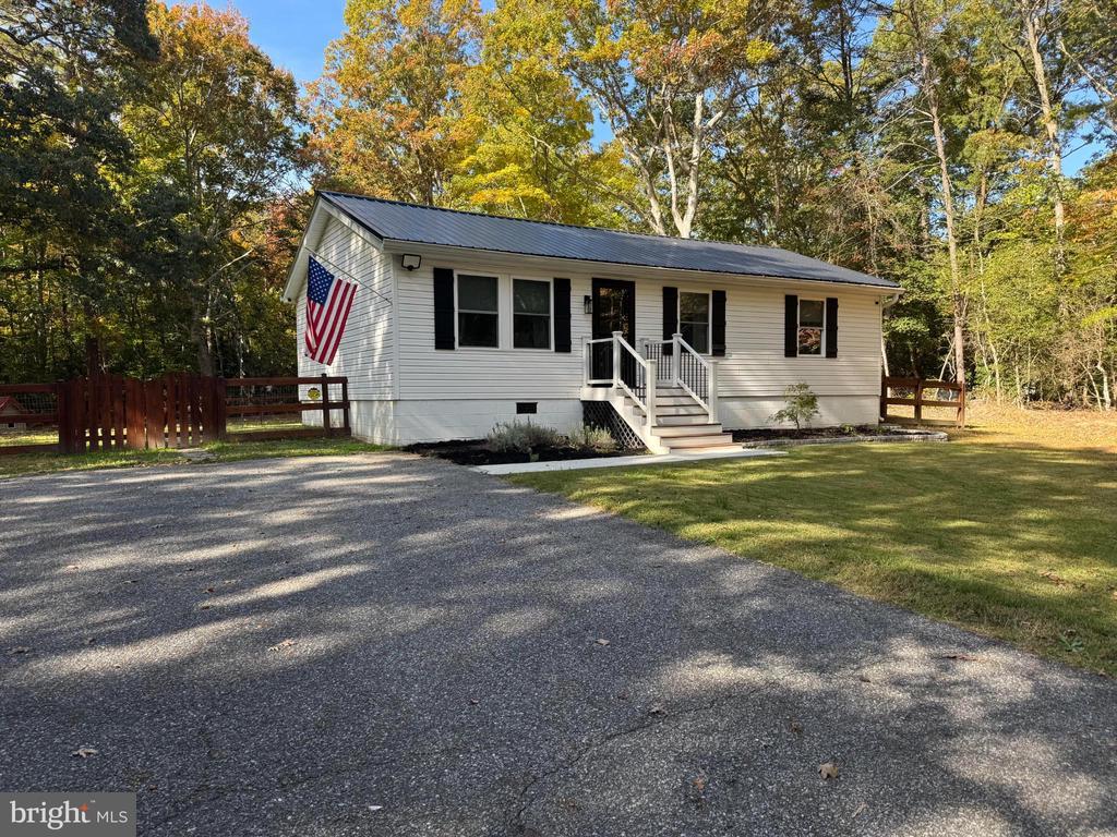 17797 Point Lookout Rd, LEXINGTON PARK