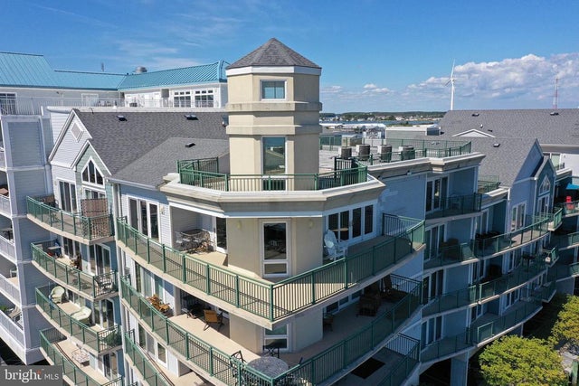 1 Dock St #402, Crisfield