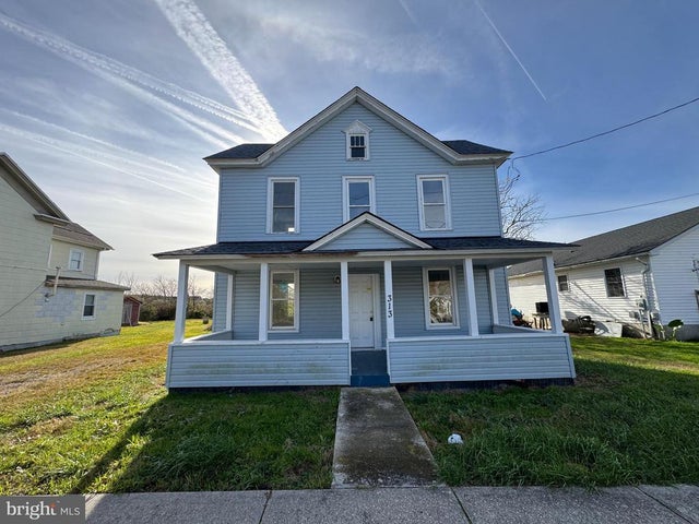 313 Broadway, Crisfield