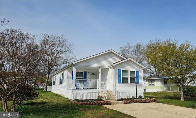 11 Park Lane, Easton