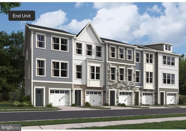 1431 Lake Geneva Drive, Trappe