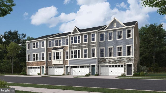 1213 Loch Ness Ln, Trappe