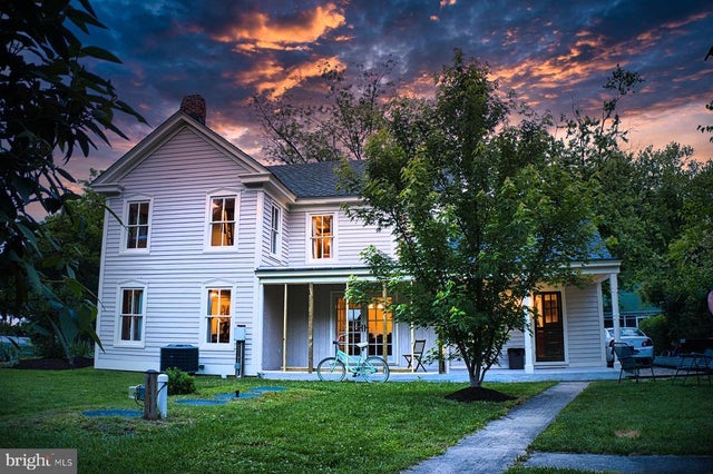 7651 Main St, Sherwood