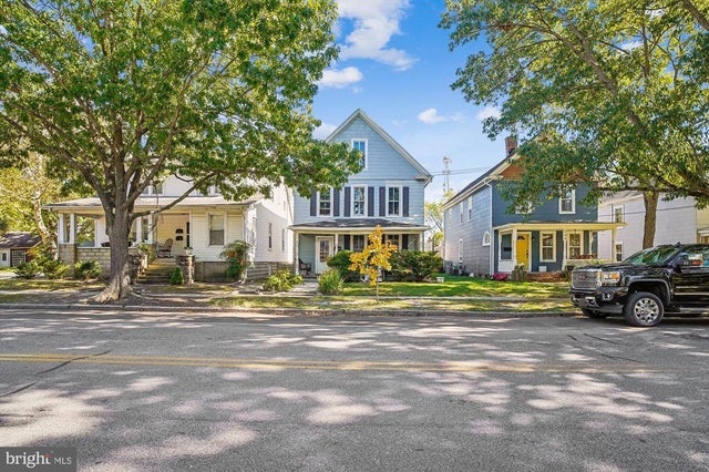 202 S Aurora St, Easton