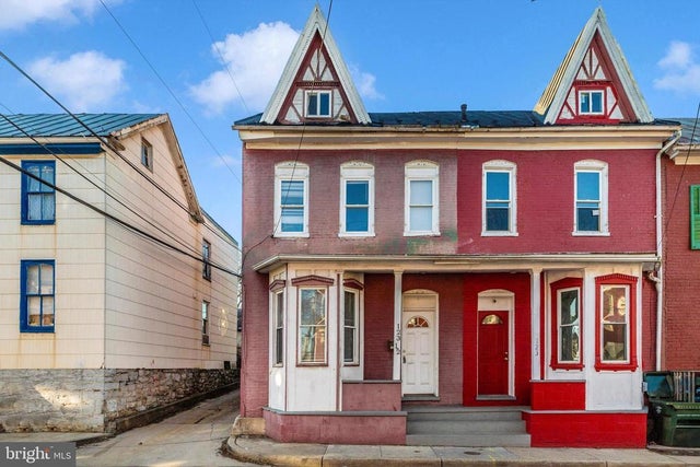 123-1/2 Locust St, Hagerstown