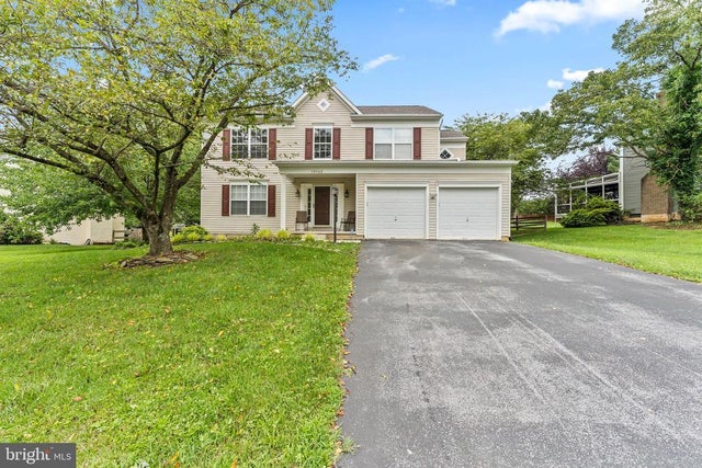 19703 Portsmouth Dr, Hagerstown