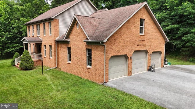 13013 Draper Rd, Clear Spring