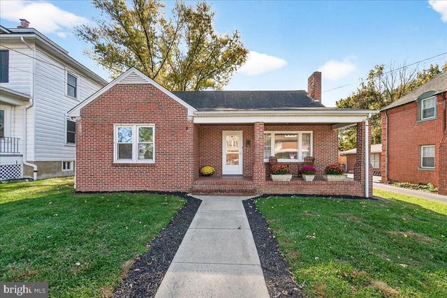 110 Lakin Ave, Boonsboro