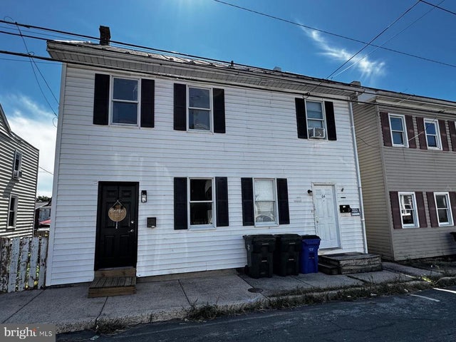 62 Elizabeth St, Hagerstown