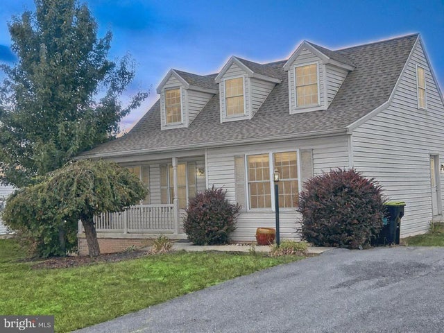 15939 Hosta Dr, Hagerstown