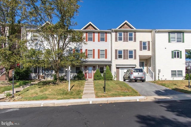 622 Knightsbridge Dr, Hagerstown