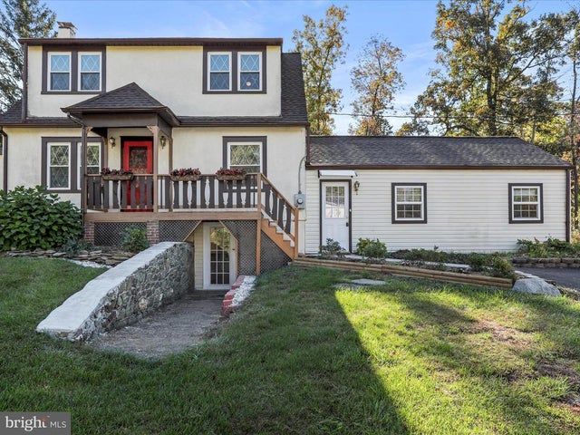 25411 Cascade Rd, Cascade