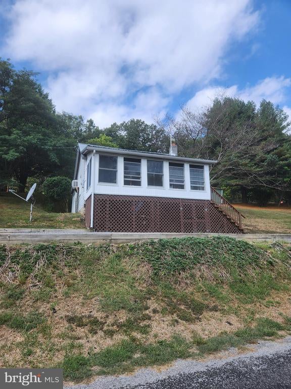 12364 Seavolt Rd, Hancock