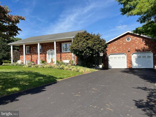 342 Landis Rd, Hagerstown