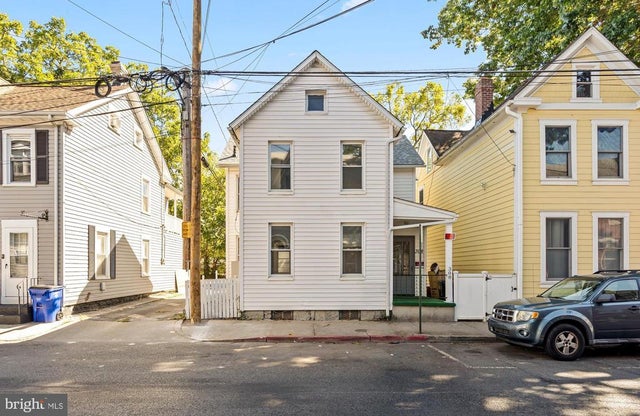 308 Locust St, Hagerstown