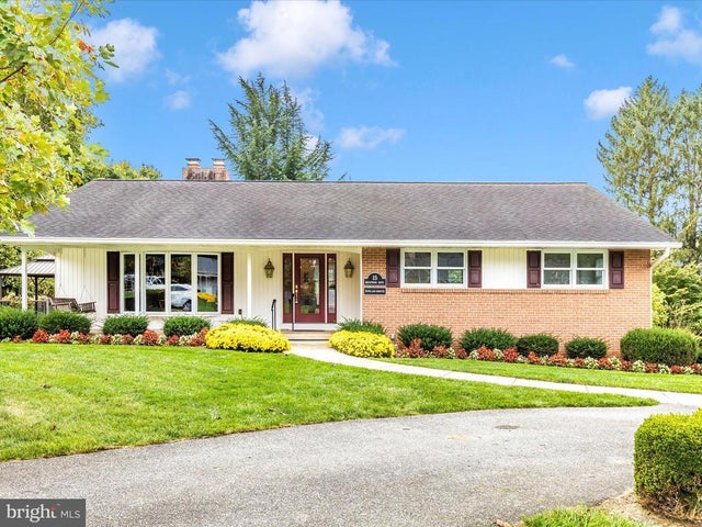 15 Brightwood Dr, Hagerstown