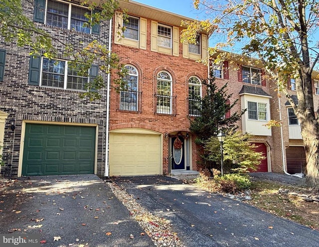 1028 Lindsay Ln, Hagerstown