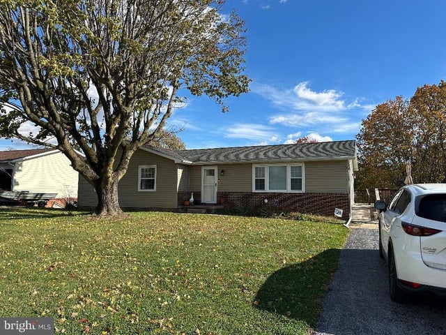 302 Maple Ave, Boonsboro