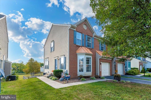 9349 Morning Walk Dr, Hagerstown