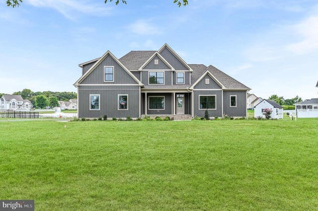 26171 Millman Dr, Hebron