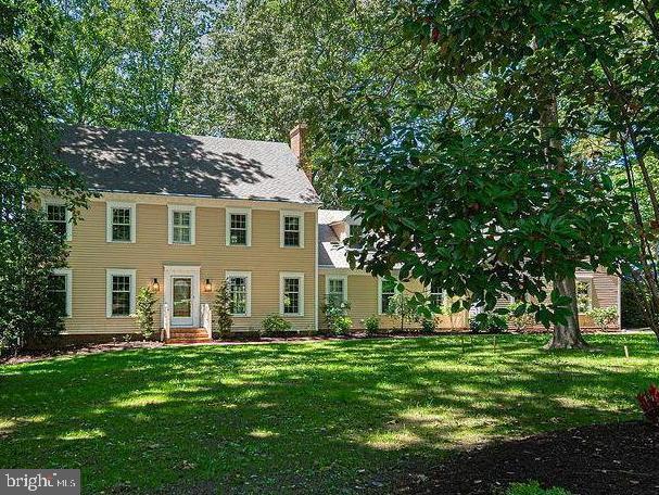 5686 N Nithsdale Dr, Salisbury