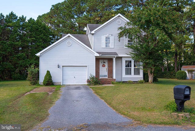 600 Upland Ct, Salisbury