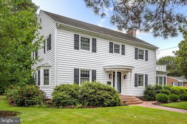 921 Riverside Dr, Salisbury