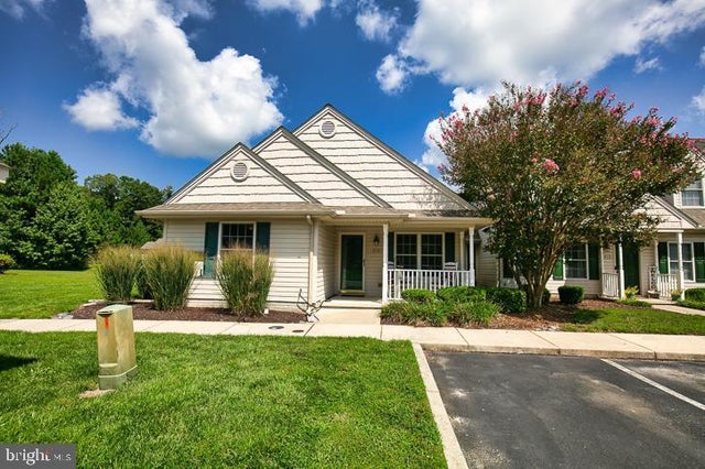 413 Lindenhurst Ct, Salisbury