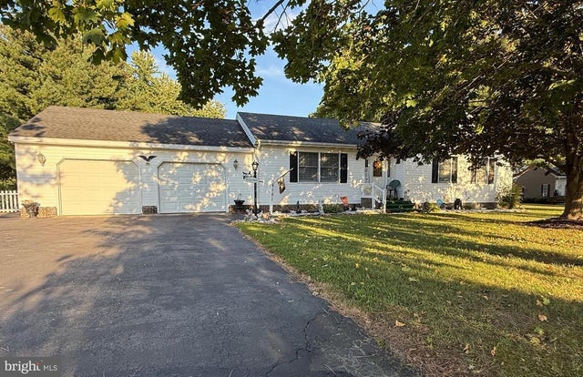 6151 Trails End Ct, Salisbury