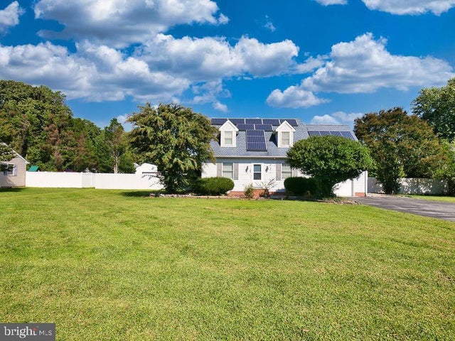 803 Lyndhurst Ln, Salisbury