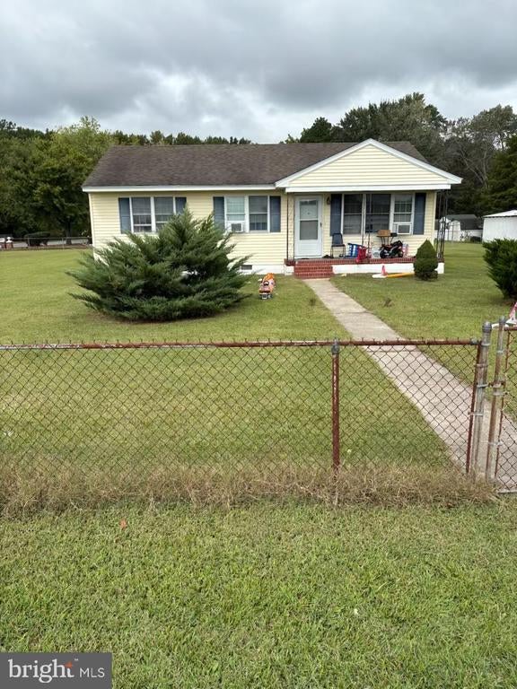 27430 Log Cabin Rd, Salisbury