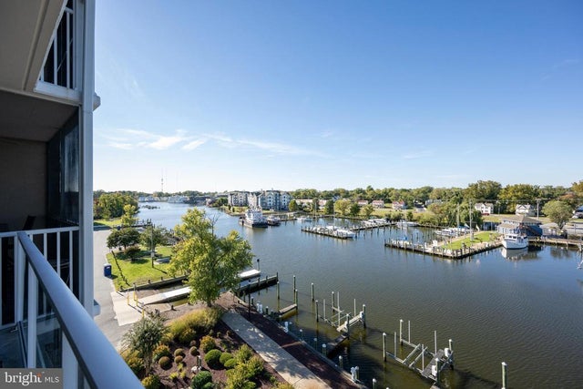 530 Riverside Dr #502, Salisbury
