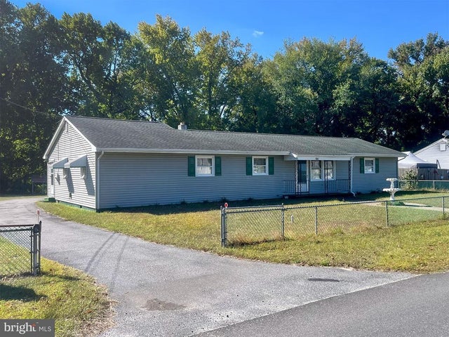 504 Swan Rd, Salisbury