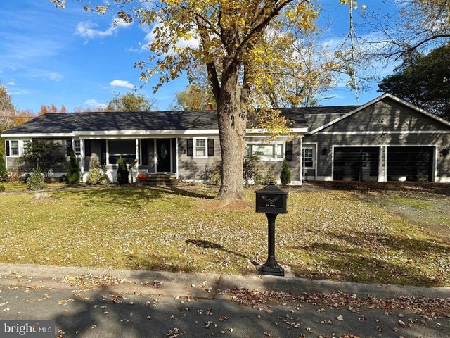 403 Woodcrest Ave, Salisbury