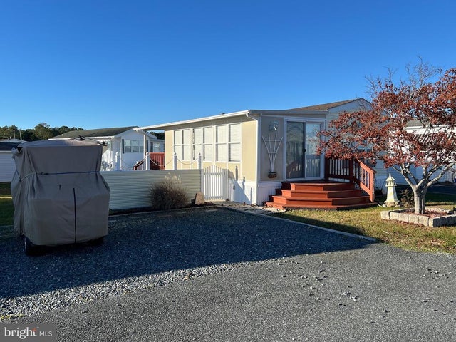 12312 Rumrunner Dr, Berlin