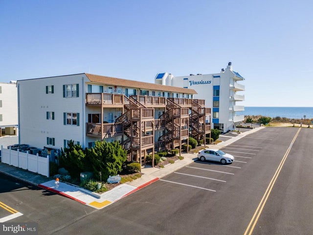 8 121st St #202a, Ocean City