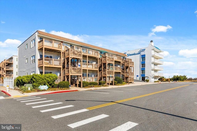 8 121st St #202a, Ocean City