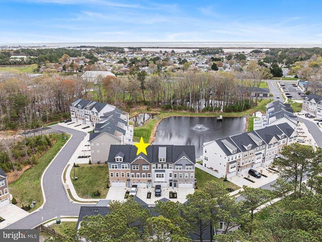 12434 Sea Oaks Ln #2, Berlin