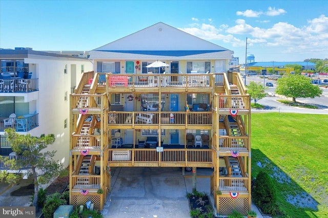 17 143rd St #302, Ocean City