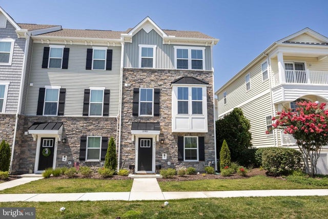 8653 North Park Dr #701, Berlin