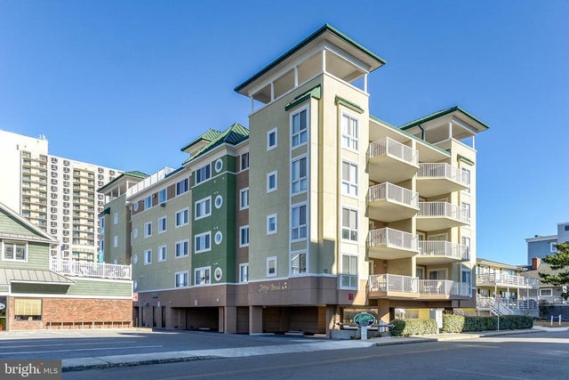 12 92nd St #104, Ocean City