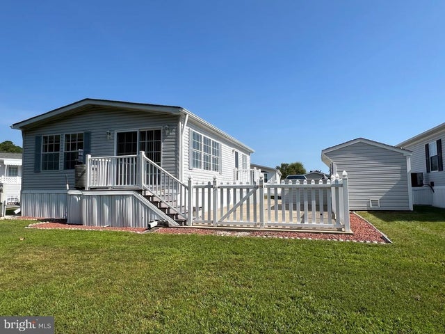 8210 Skipjack Dr, Berlin