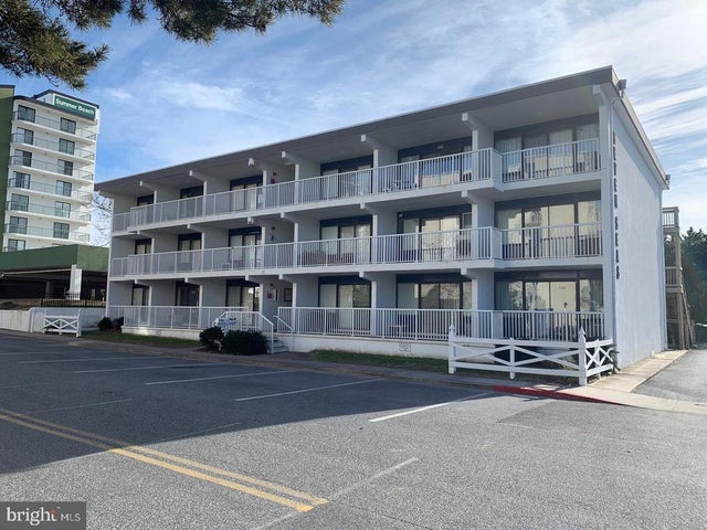 15 35th St #206, Ocean City